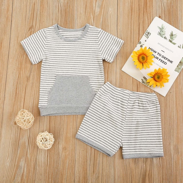 EGNMCR Ensembles de Débardeurs à Col Rond pour Tout-Petits Bébé Rayé Chandail à Manches Courtes Shorts Poche Ensemble de Couleur Unie Ensemble Fille