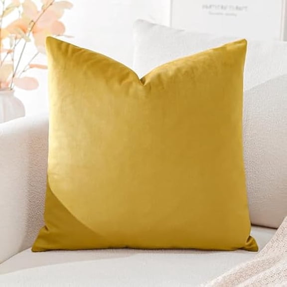 Eryueer Luxury Velvet Cushion Covers Super Soft Decorative Square Throw Pillow Covers Case Cushion Covers for Sofa Couch Bedroom Car Decor 45x45cm Gold