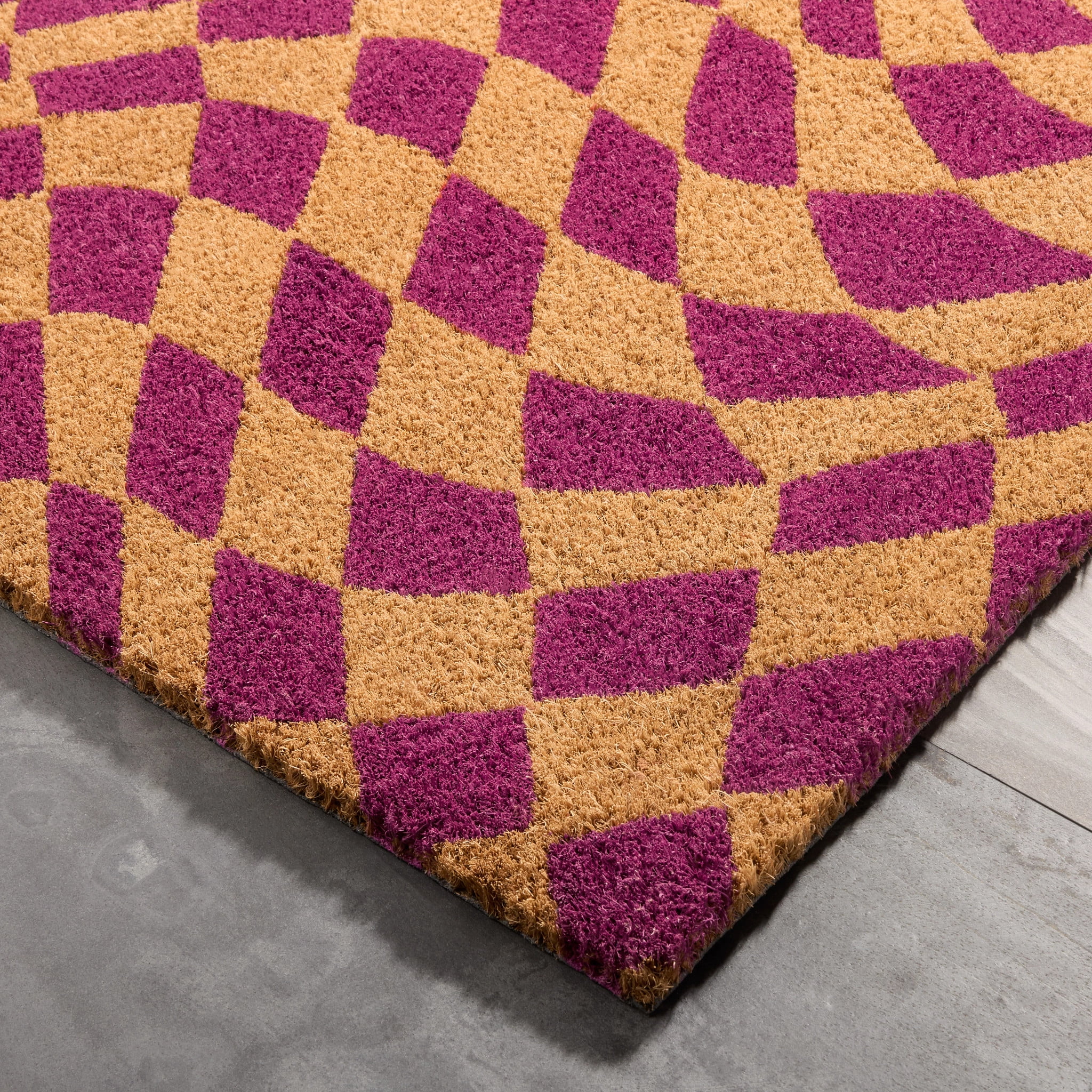 TOWN & COUNTRY TERRA Emmett Groovy Checkerboard Outdoor Door Mat, Natural Coir, Heavyweight, Non-Slip Entryway Mat, Purple, 24"x36"