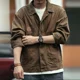 thumbnail image 3 of Abrigo de mezclilla para hombre, chaqueta vaquera con botones de carga, color marrón, estilo vaquero de Corea Y2k, de tela, precio bajo, vaquera de la más alta calidad, desgastada, 3 of 5