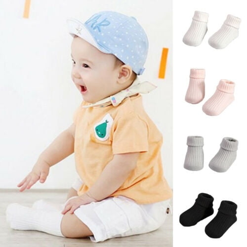 Baby Newborn Knitted Pom Pom Booties Boy & Girl White Cream Blue Pink Soft Touch 