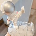 thumbnail image 5 of Soporte para teléfono móvil de astronauta, soporte para teléfono con estatua de astronauta de resina divertida bonita, decoración de mesita de noche de escritorio Kawaii, patada plateada JAMW Sencillez, 5 of 5