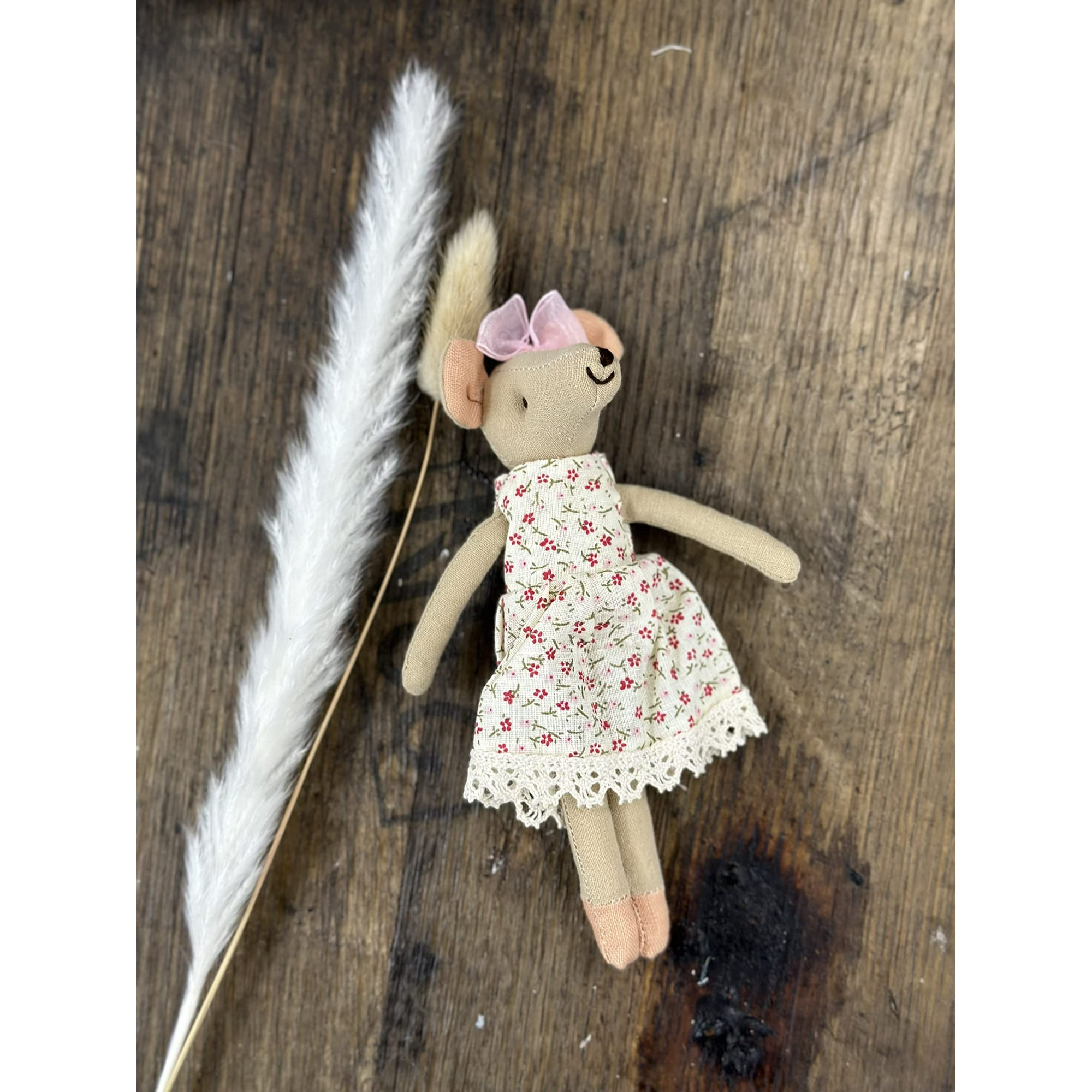 Adorable Grandpa Mouse Stuffed Animal Linen Toy for Kids