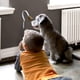 thumbnail image 5 of Timbre para perro, timbre para puerta para mascotas, timbre colgante de latón para entrenamiento para ir al baño, entrenamiento en el hogar, limpieza del hogar (negro) oso de fresa Electrónica, 5 of 5