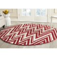 thumbnail image 2 of Safavieh Cambridge 6' Tapis de Laine Touffeté à la Main Ronde en Rouge et Ivoire, 2 of 3