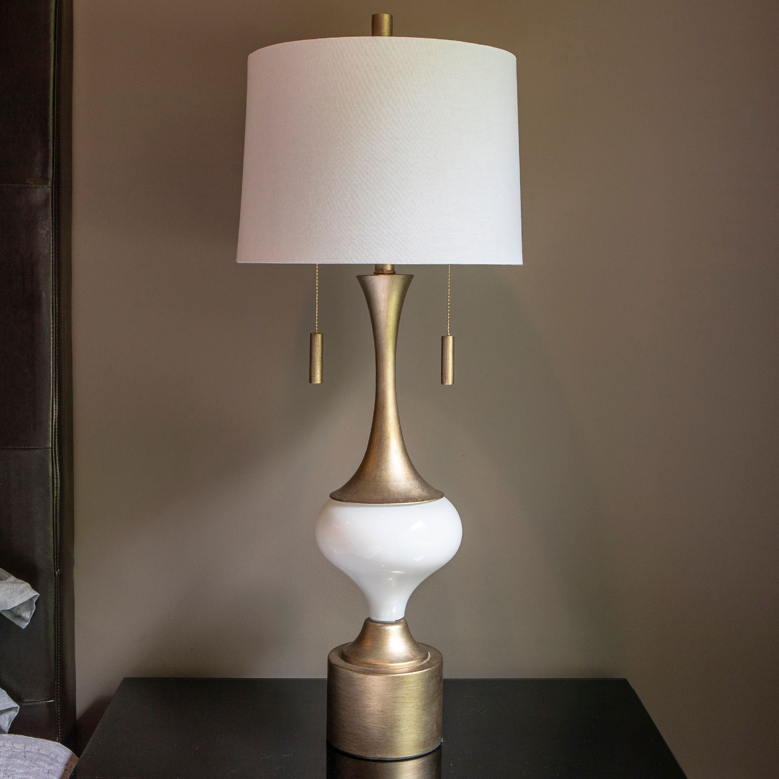 Therapy Vintage Table Lamp White Glass, Vintage Table Lamp Glass