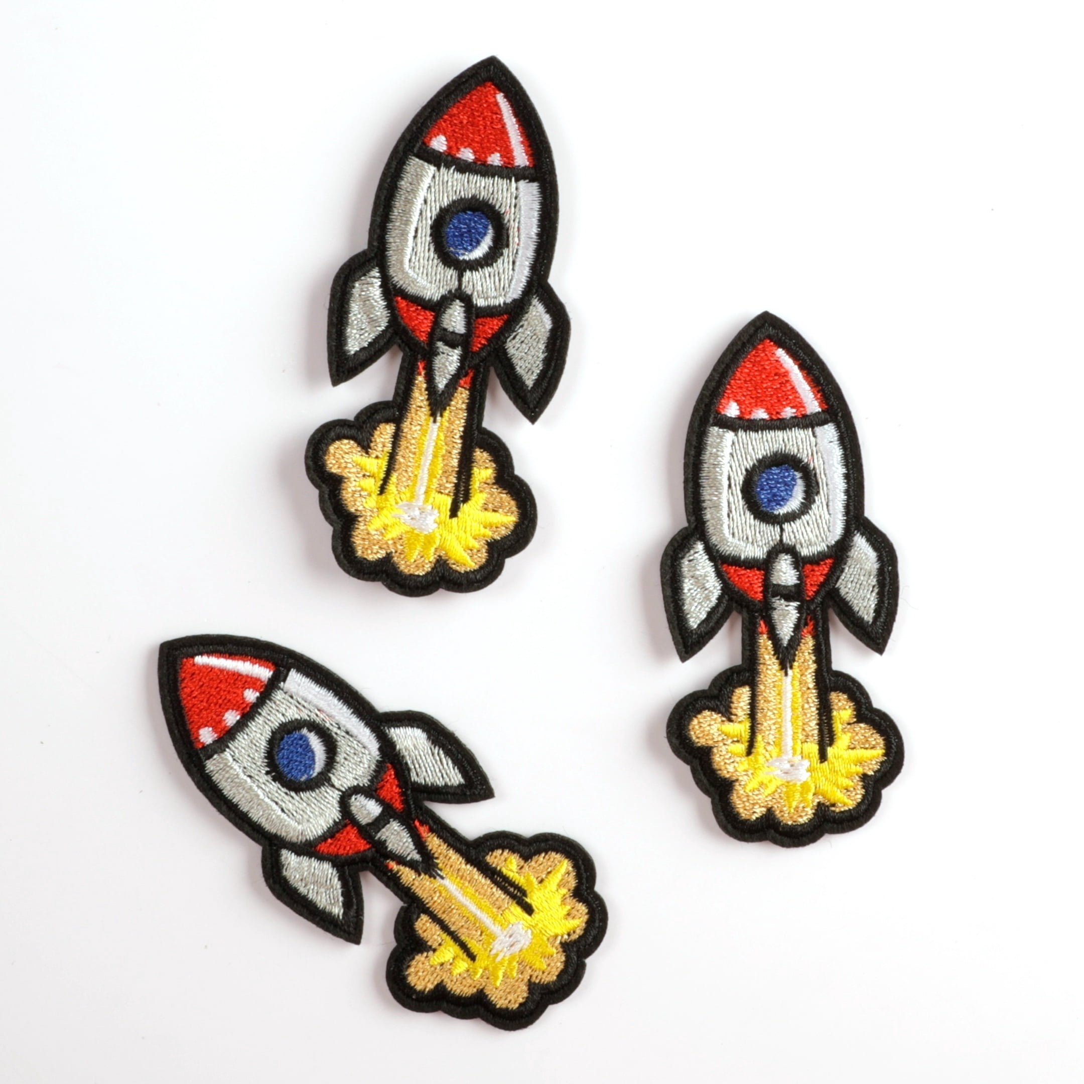 1 set of rocket pattern cloth stickers, anime cartoon style ironing stickers, suitable for sewing patches on clothes, bags, shoes and hats, home decoration stickers, etc.