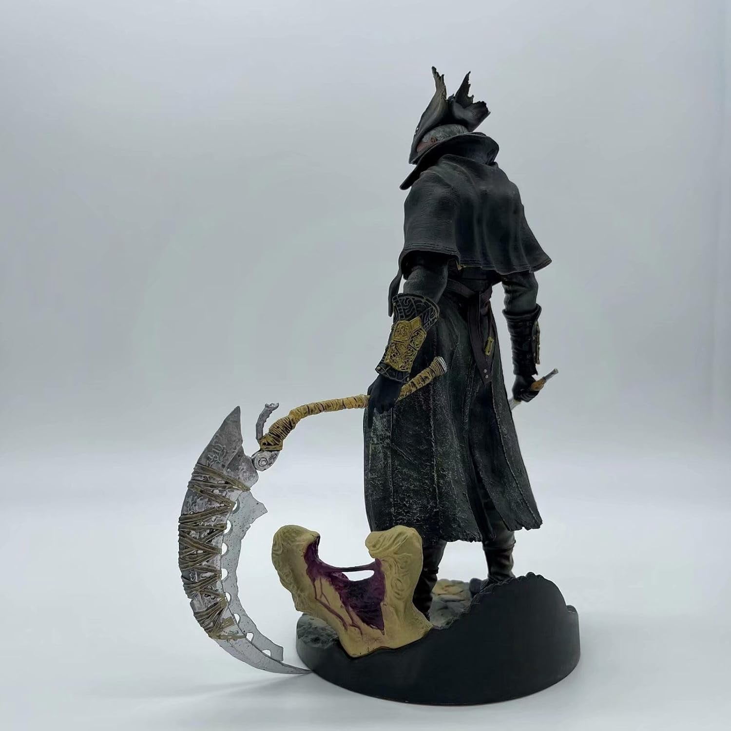 Gecco Figure Standing Holding Weapons Gecco Figurine 31cm/12.2inch Handmade PVC Anime Game Model Statue Character Collectible Craft Gifts