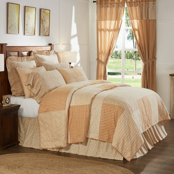 VHC Brands Camilia 3 Piece Quilt Set (1 Queen Quilt, 2 Standard Shams)