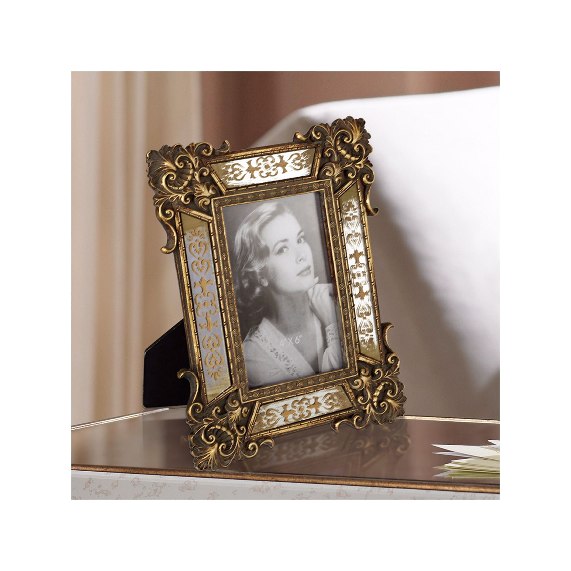 Fennco Styles Mother of Pearl Wood Photo Frame Photo Size 4x6