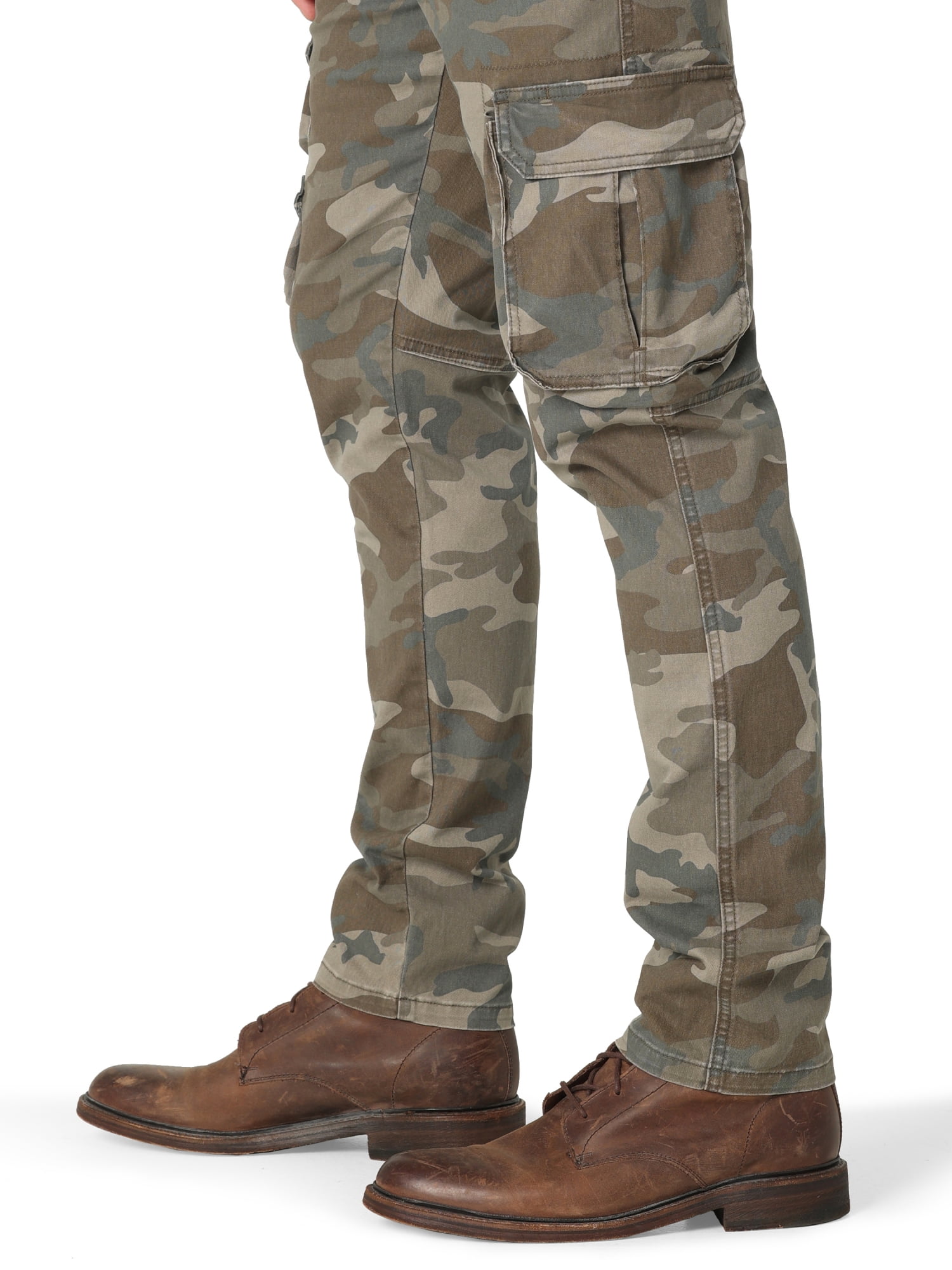Wrangler Men's Comfort Solution Series Cargo Pants | laracroftcosplay.com