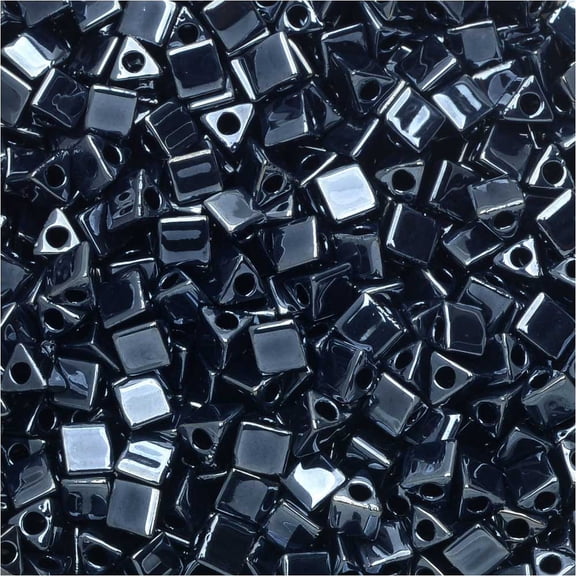 Miyuki, Sharp Triangle Beads 8/0, 7.2 Grams, Gunmetal