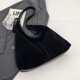 thumbnail image 2 of Bolso Hobo Gamuza para Mujer Hombro Con Cierre Magnético Retro El (), 2 of 4