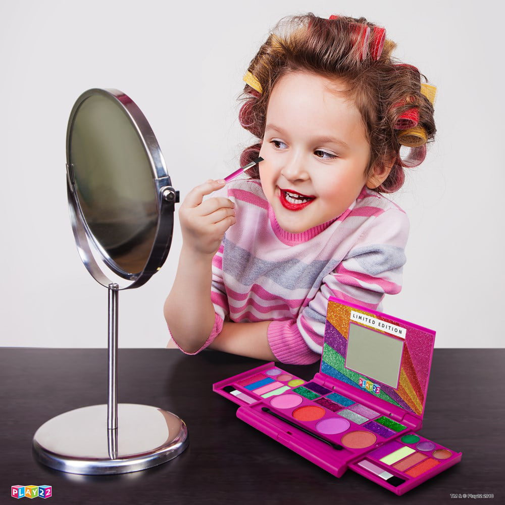 Palette de maquillage pour enfant et être une princesse