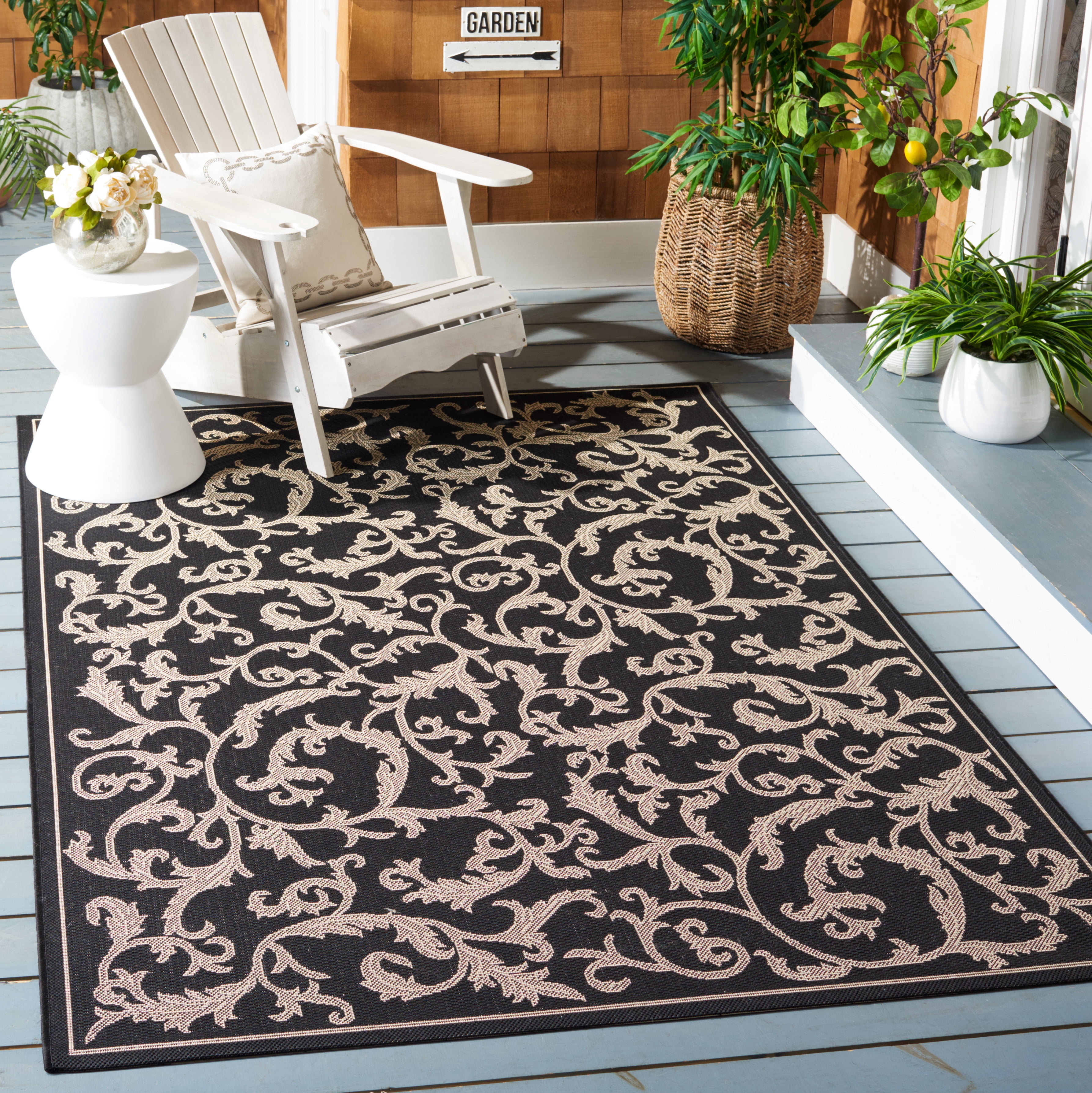 Safavieh Courtyard Kevin Floral Indoor/Outdoor Area Rug, Black/Sand, 2'7" x 5'