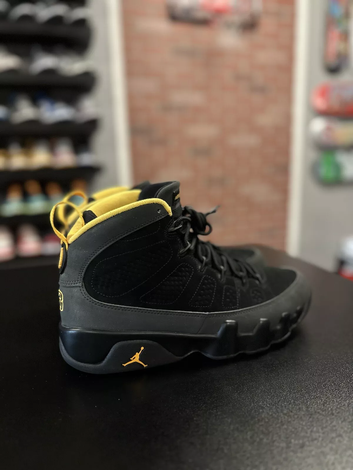 Nike Air Jordan 9 Retro University Gold Size 10 CT8019-070 OG