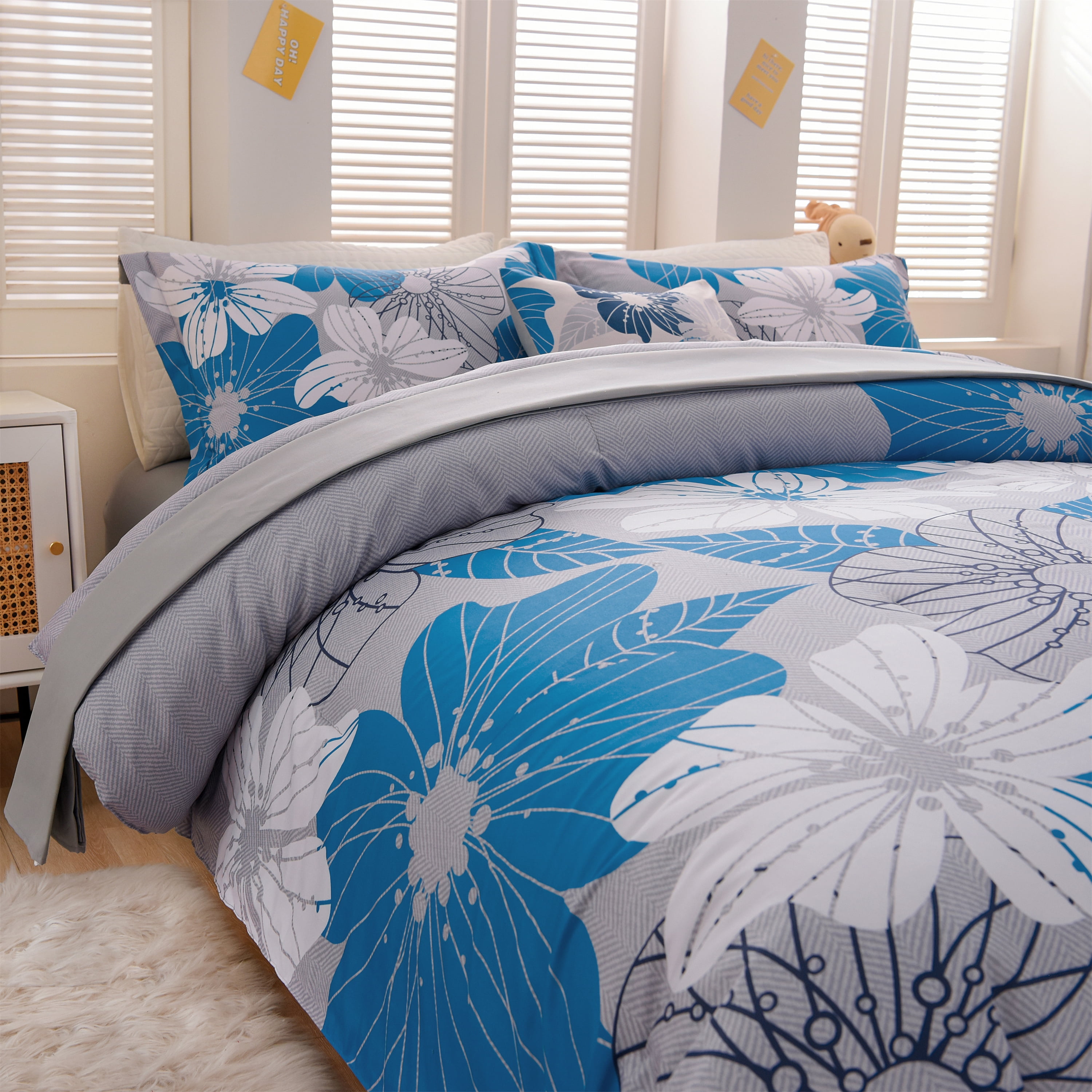 Btargot 6PCS Bed-in-a-Bag Queen Blue Flower Comforter Set Adult Soft Botanical Boho Bedding Set