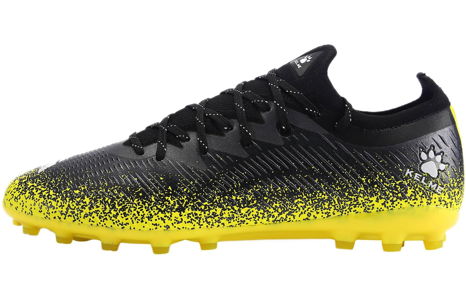 under armour indoor soccer cleats