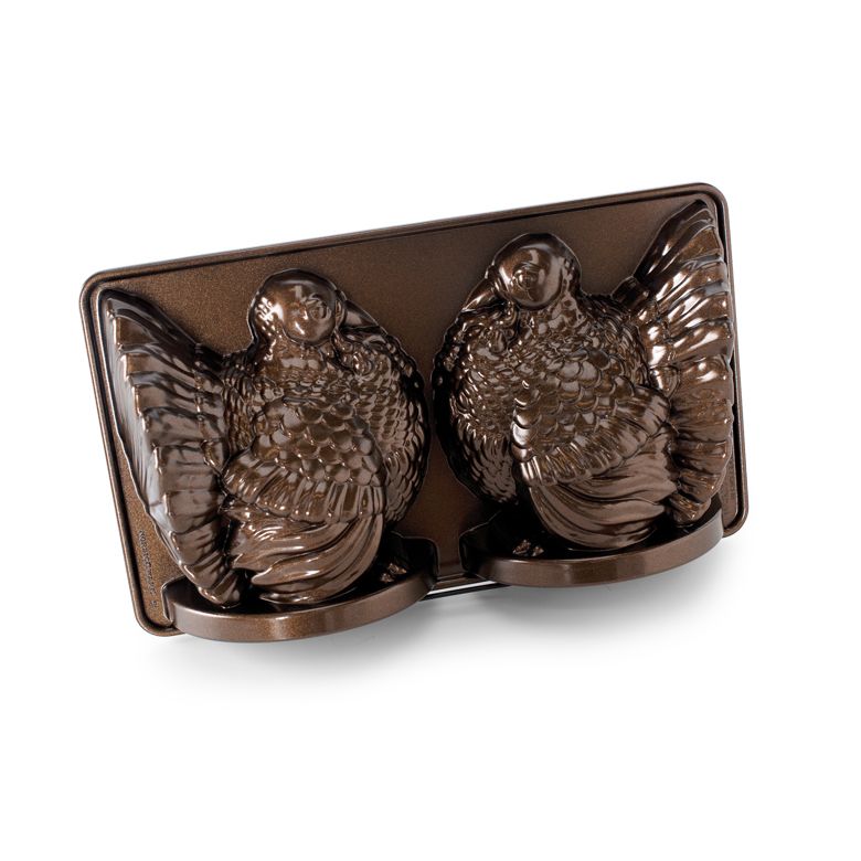 Nordic Ware Classic Turkey Pan, Cast Aluminum, Lifetime Warranty, 2.22