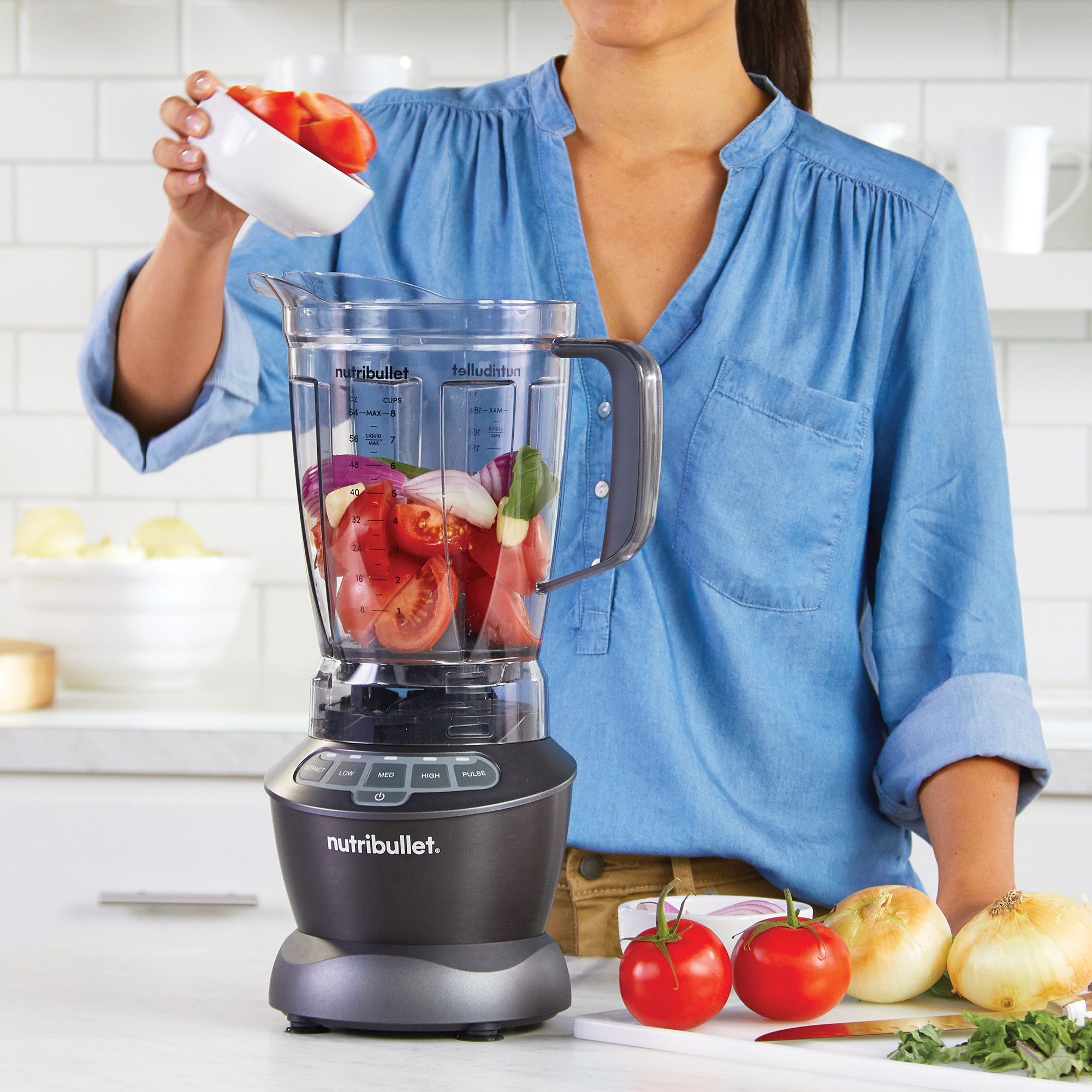 Nutribullet 1200 Watts 64 oz. Full-Size Blender Combo photo 6