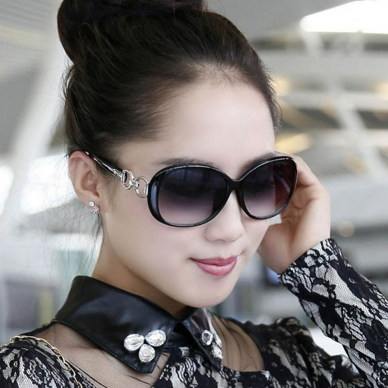 Fashion Oversized Mirror Sun Glasses Ladies Shades Lentes De Sol Vintage Luxury Sunglasses Metal Premium Sunglass For Women