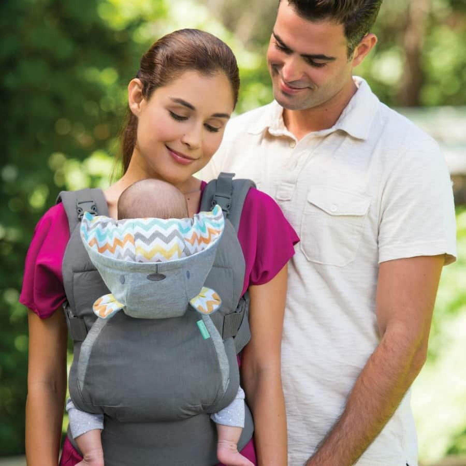 Infantino baby cheap carrier with hood