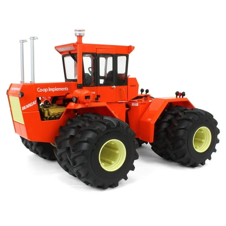 ERTL 1/16 Co-op Implements Bearcat Prestige Tractor Collectors Club 60007