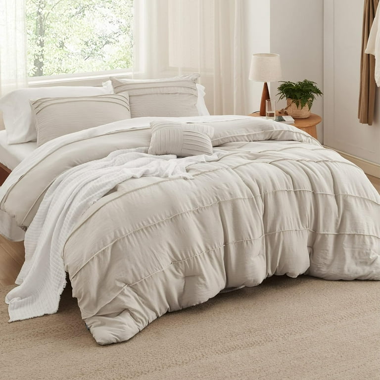 Bedsure Soft Beige Queen Set 4 Piece Pinch Pleat All Season Bedding 1 Comforter 2 Pillowcases 1 Decorative Pillow Walmart