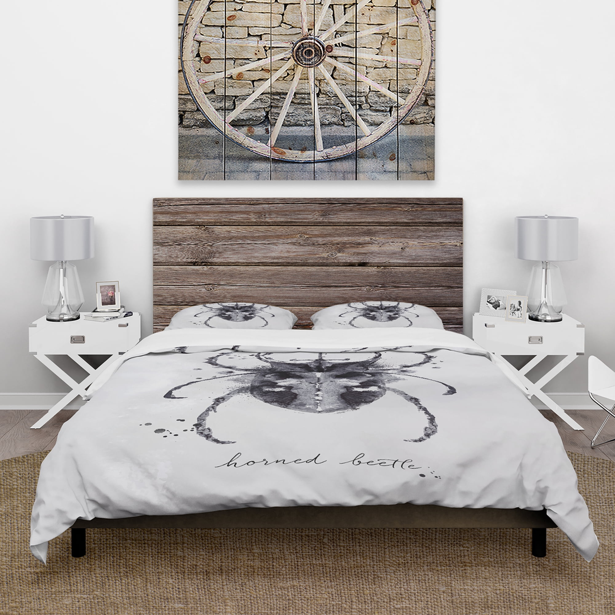 Designart 'Monotype horned beetle black' Animals Duvet Cover Set