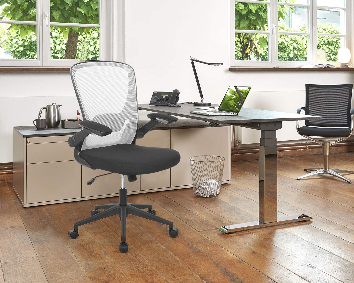 Ergonomic Office Desk Chair Executive Computer Adjustable Swivel Mesh High Chair 