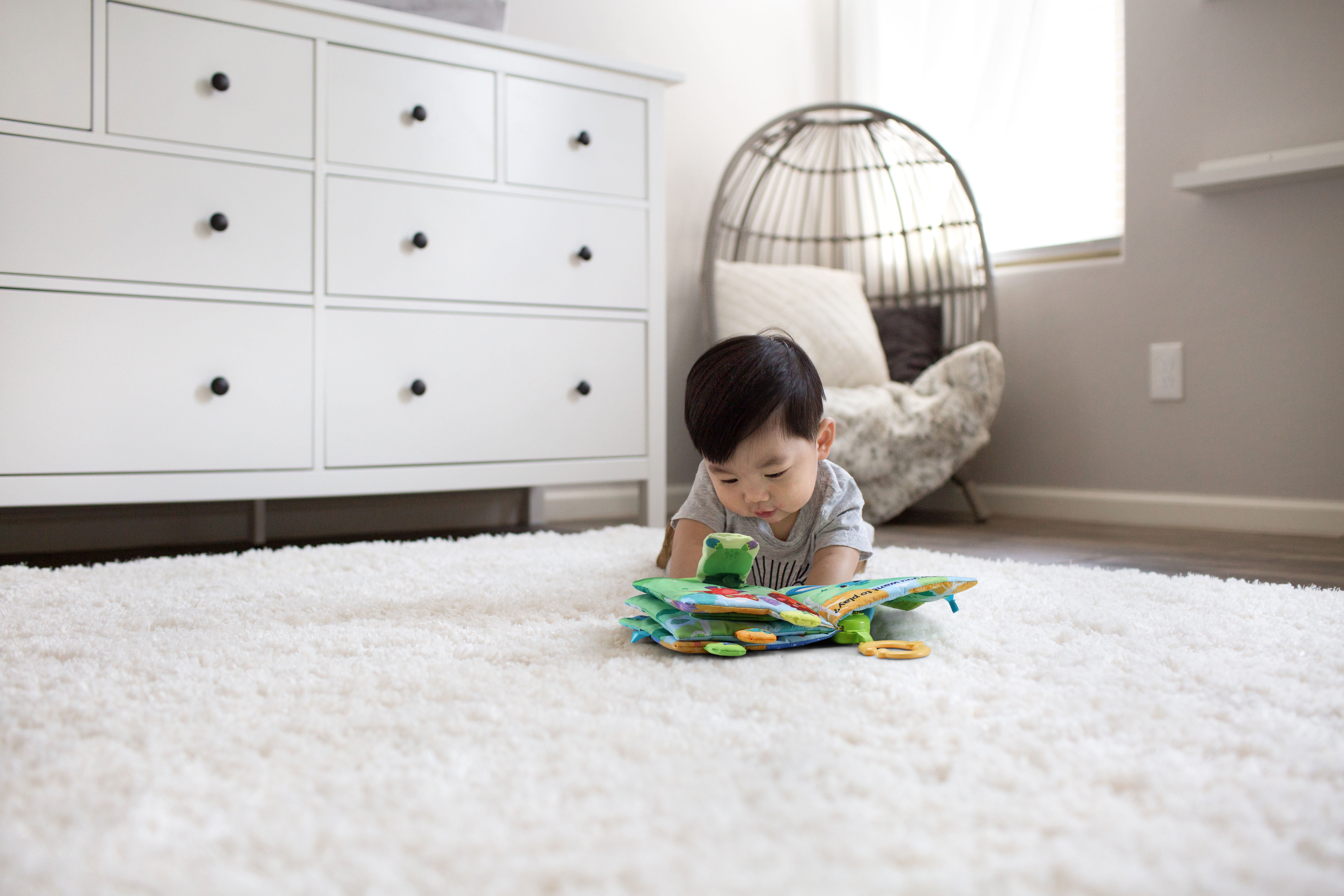 VTech Turtle's Busy Day Soft Book With 7 Interactive Pages