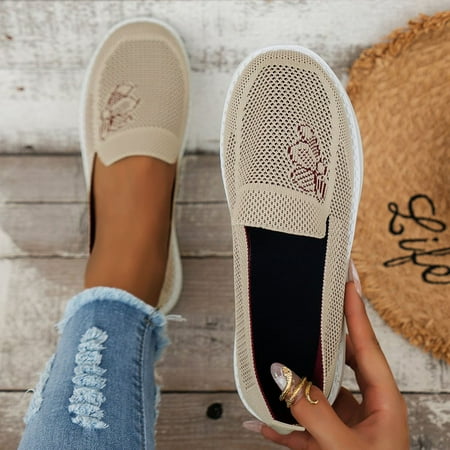 LEEYNEER Womens Slip On Fashion Sneaker Slip on Shoes for Women Loafers Comfort Casual Low Top Sneakers