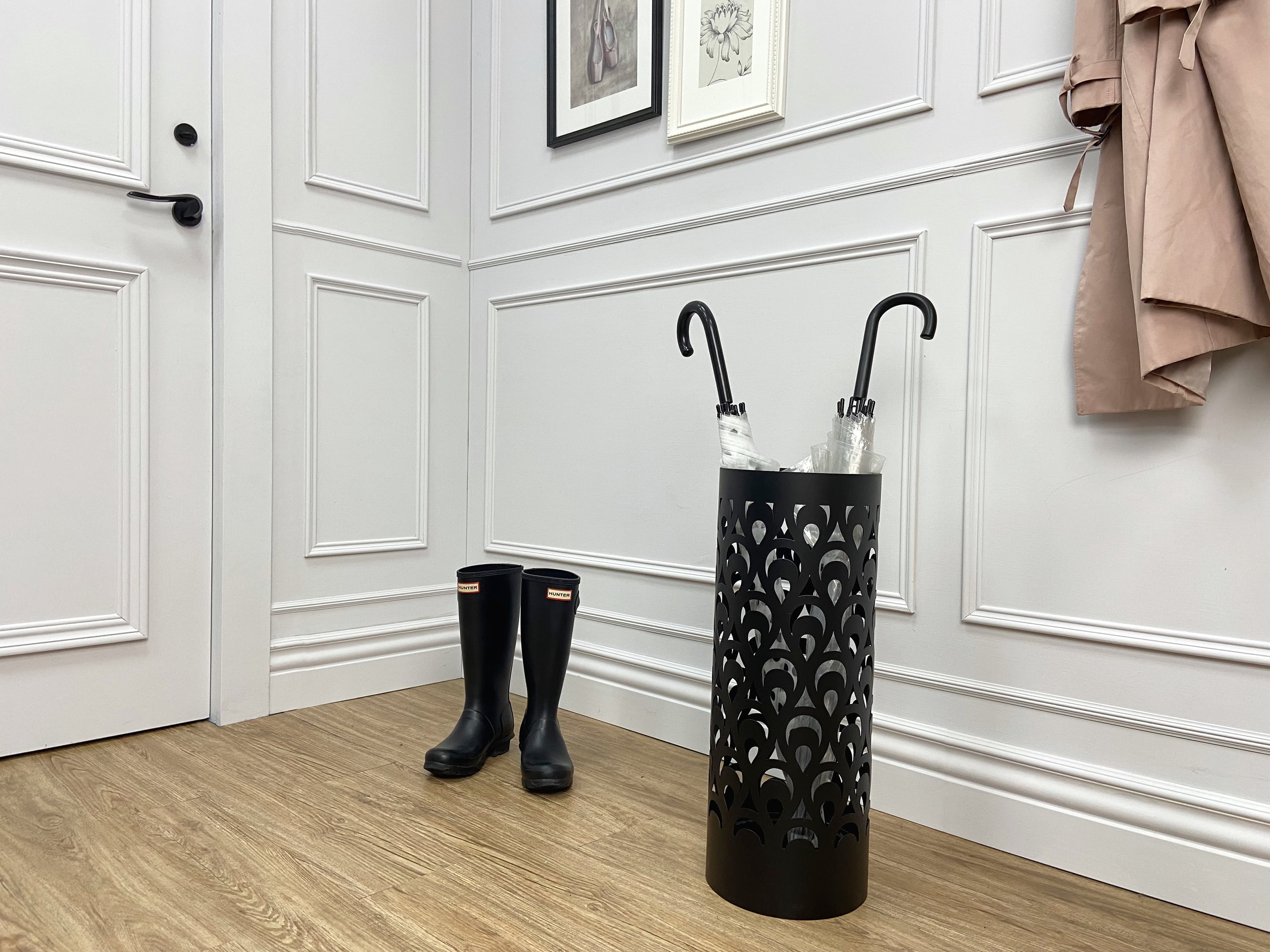 Mango Steam Modern Corner Entryway Umbrella Holder, Peacock Metal Black