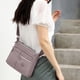 thumbnail image 5 of Bolso bandolera para mujer, impermeable, ligero, informal, tipo bandolera, bolso de hombro, bolso escolar, 5 of 5