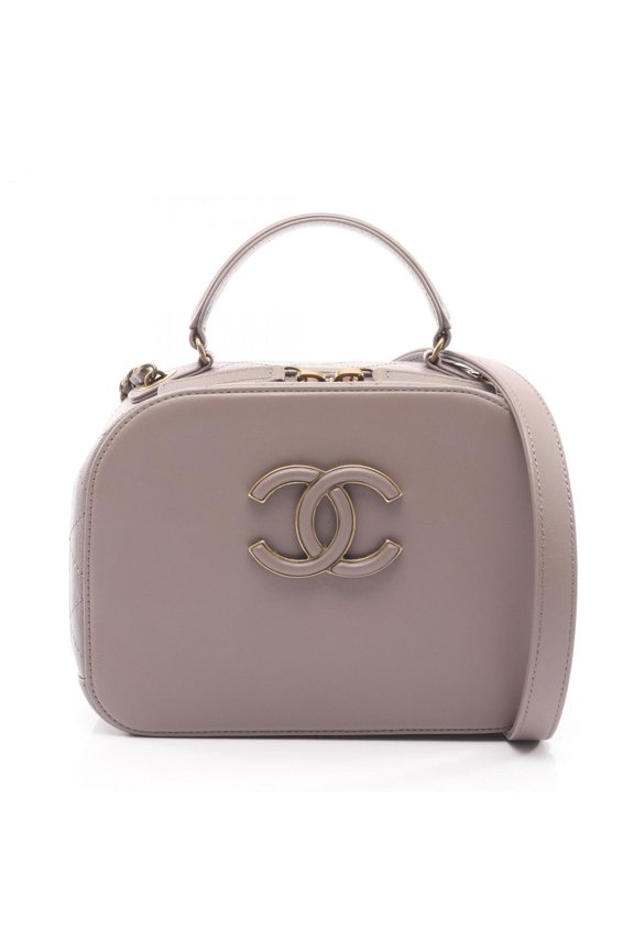 Pre-Owned CHANEL Matelasse Shoulder Bag, Leather, Women's, Gray, A934631 (Fair)