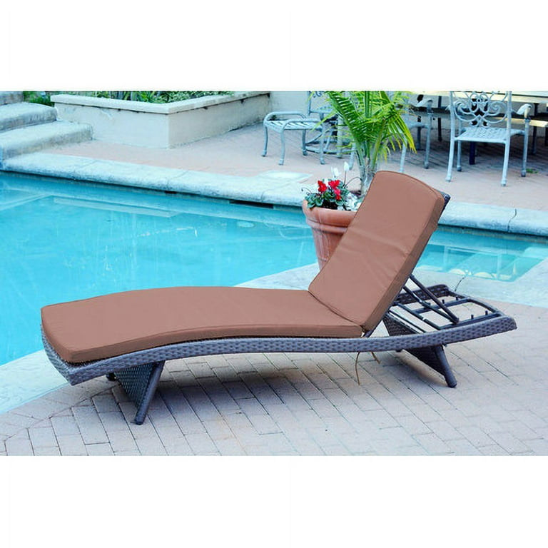 Highland Dunes Valery Chaise Lounge with Cushion