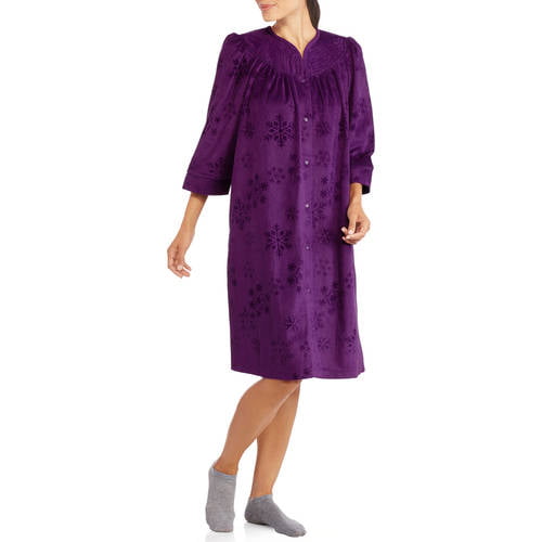 i-Smalls Ladies Stripe Embossed Fleece Gown with Lilac Eye Mask