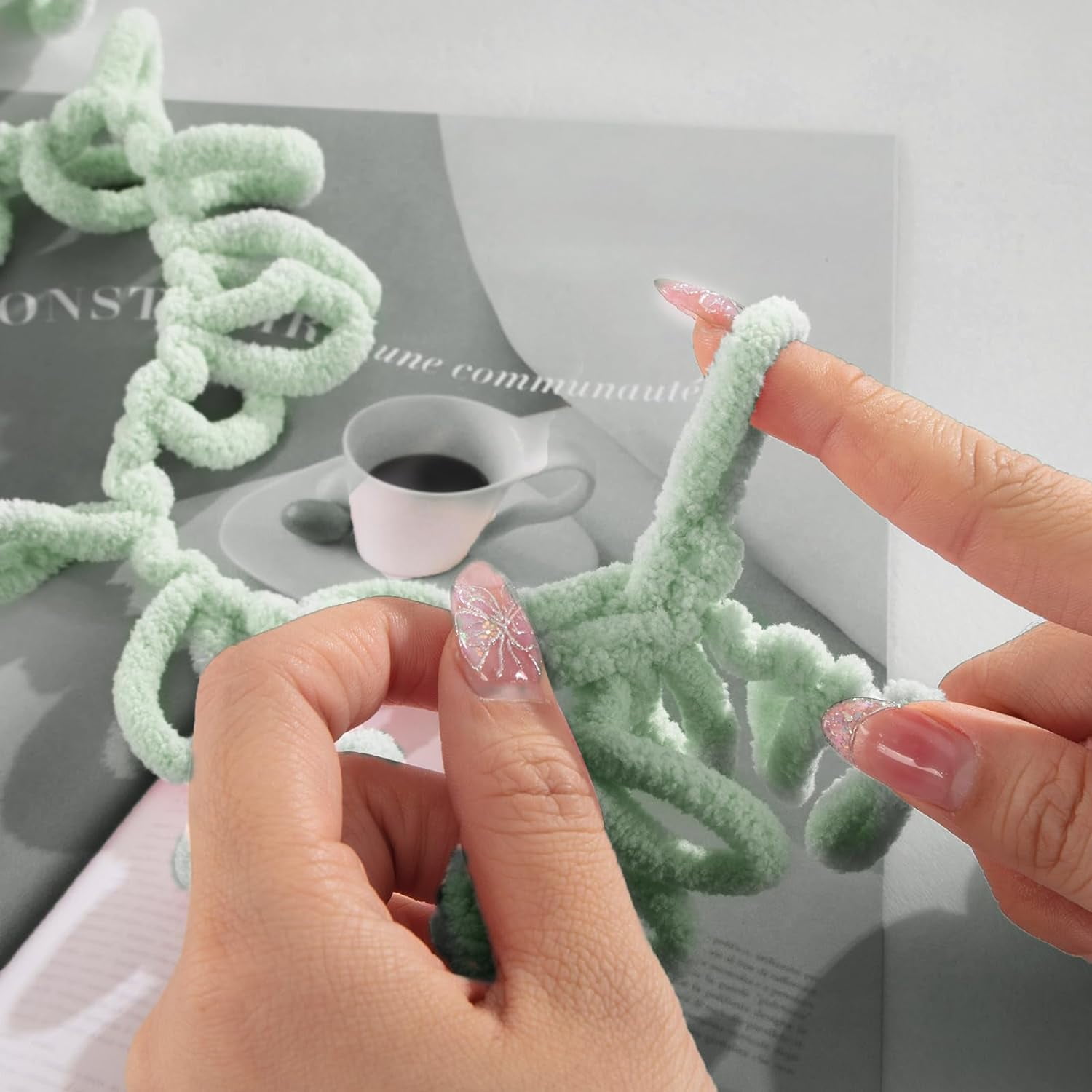 Bulky Loop Yarn for Finger Knitting Soft,Off The Hook Loop Yarn,No-Needle Craft Chenille Yarn for Crocheting,Tie Dyed Hand-Knitting Yarn,6 Pack (9.8 yds,3.5 oz Each Skein)