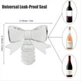 thumbnail image 4 of Paquete de 2 Tapones para de Vino con Lazo: Silicona y Resina Acrílica Aptas para Alimentos, Sello Hermético para Regalo de Vino, o Aceite., 4 of 6