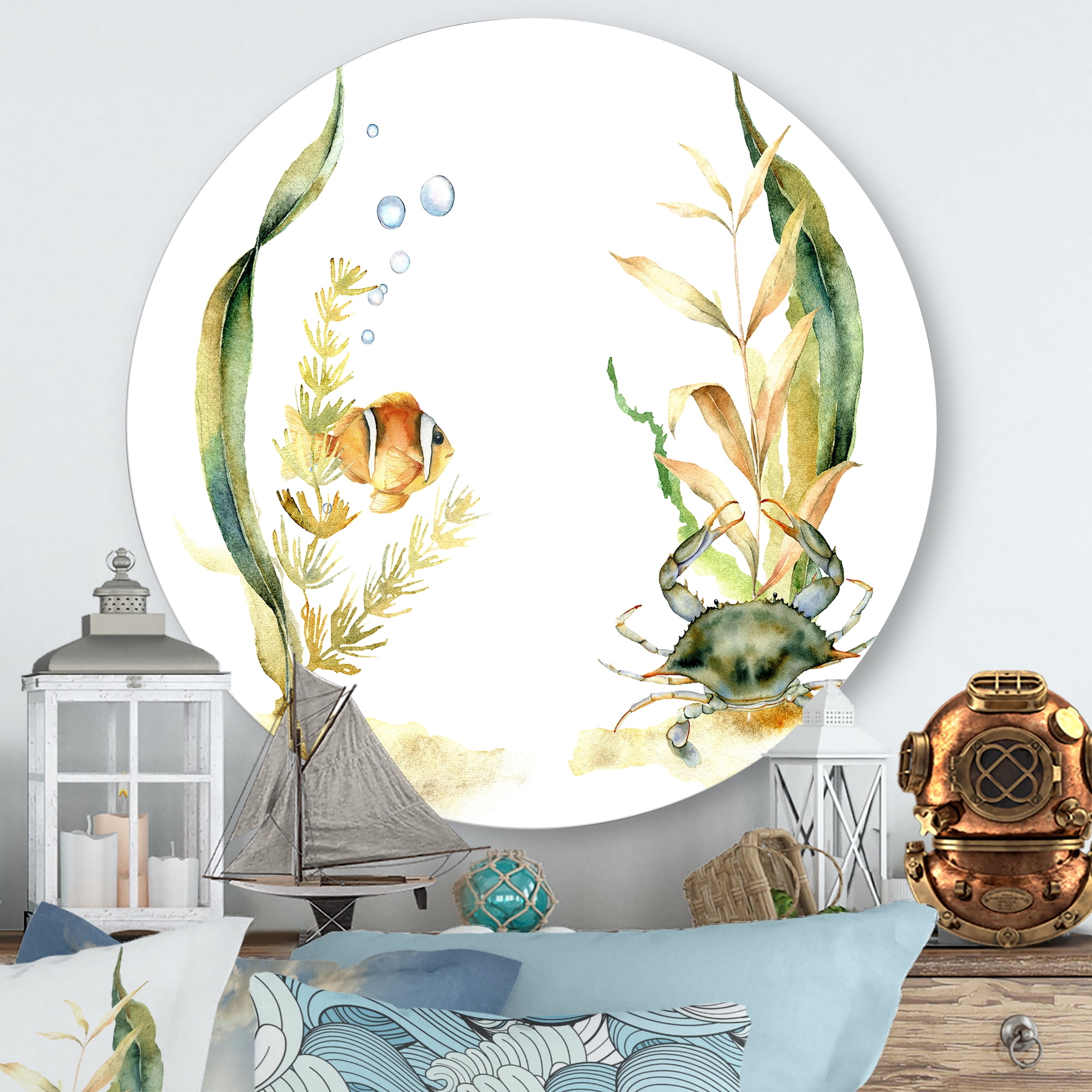 Designart 'Tropical Fish With Air Bubble and Algae' Traditional Circle Metal Wall Art 11x11 - Disc of 11