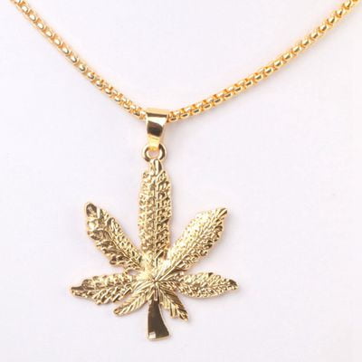 Kaboer Kaboer Gold And Silver Maple Leaf Necklace Fashion Jewelry Leaf Pendant Walmart Com Walmart Com Kaboer Kaboer Gold And Silver Maple Leaf Necklace Fashion Jewelry Leaf Pendant Walmart Com Walmart Com