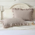 thumbnail image 1 of Fundas de almohada Mywinlle, color topo y blanco, con volantes a cuadros, tamaño estándar, 1 of 6