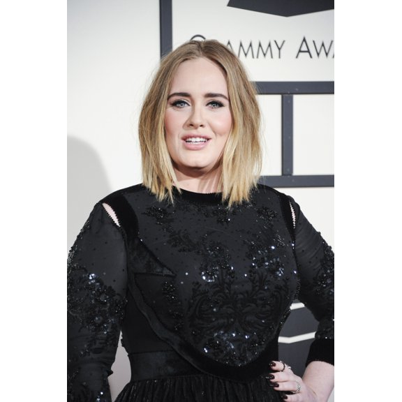 Adele At Arrivals For 58Th Annual Grammy Awards 2016 - Grammys 1 Canvas Art - (16 x 20)