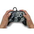 thumbnail image 3 of Manette câblée améliorée de PowerA pour Xbox Series X|S - Camouflage arctique, 3 of 9