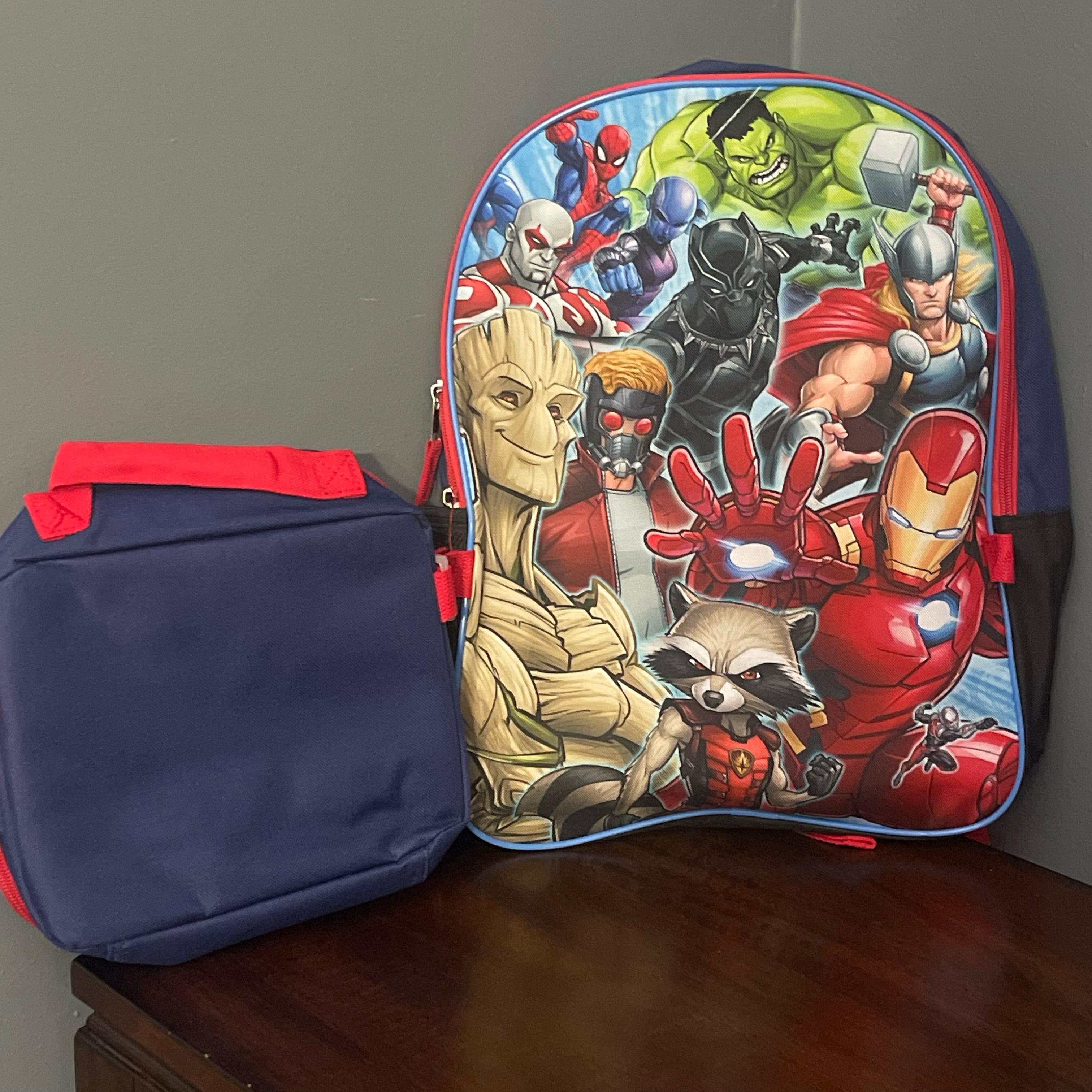 Marvel Avengers 16" Backpack With Detachable Matching Lunch Box
