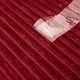 thumbnail image 4 of Manta MIULEE de forro polar rojo burdeos 127 x 152 cm, 300 g/m², suave, 4 of 8