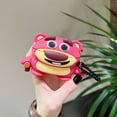 thumbnail image 4 of Funda de silicona para auriculares con dibujos de oso fresa en 3D, funda para auriculares inalámbricos de segunda generación para Airpods Pro, llavero para Airpods, 4 of 4