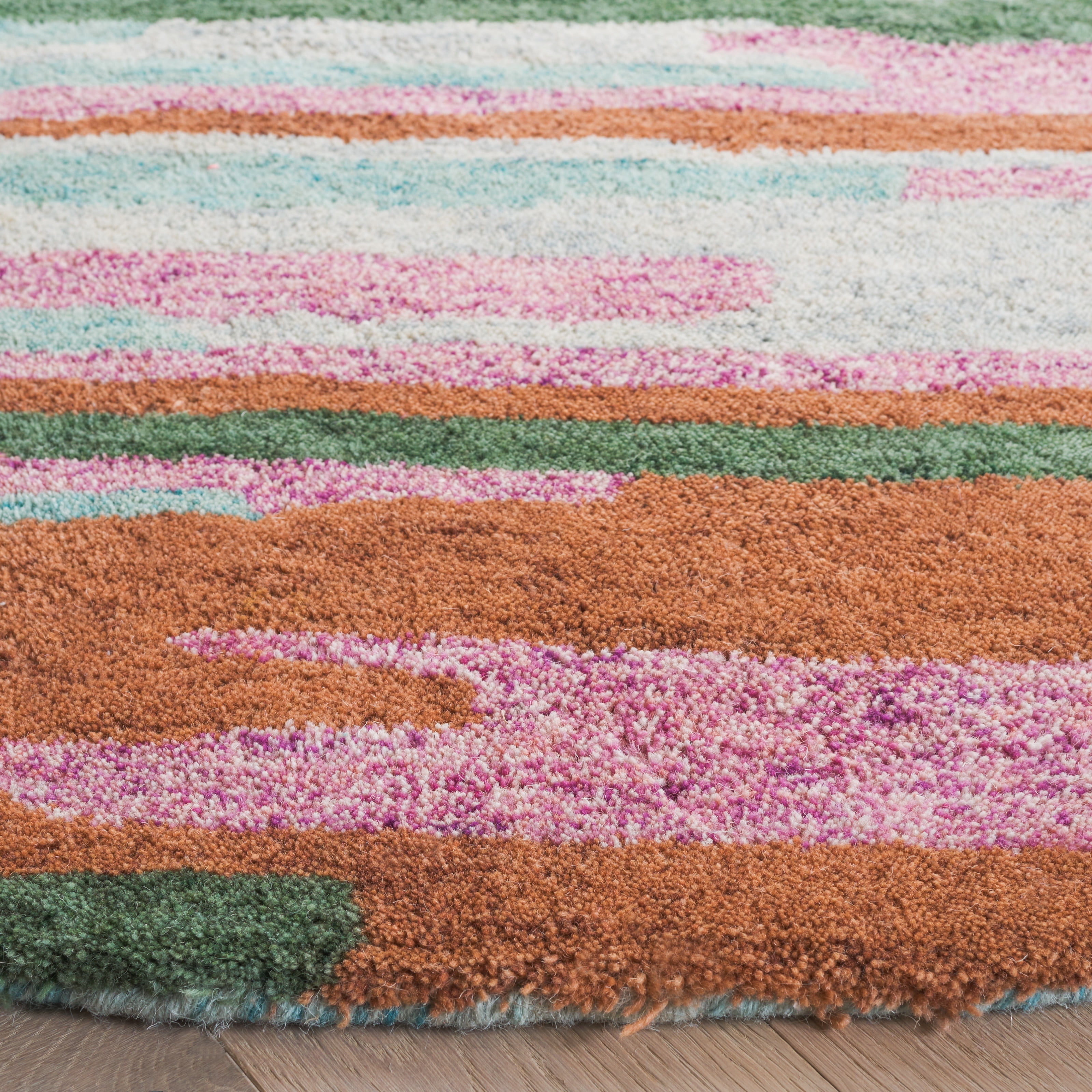 SAFAVIEH Bellagio Jannah Abstract Area Rug, Green/Pink, 6' x 6' Round