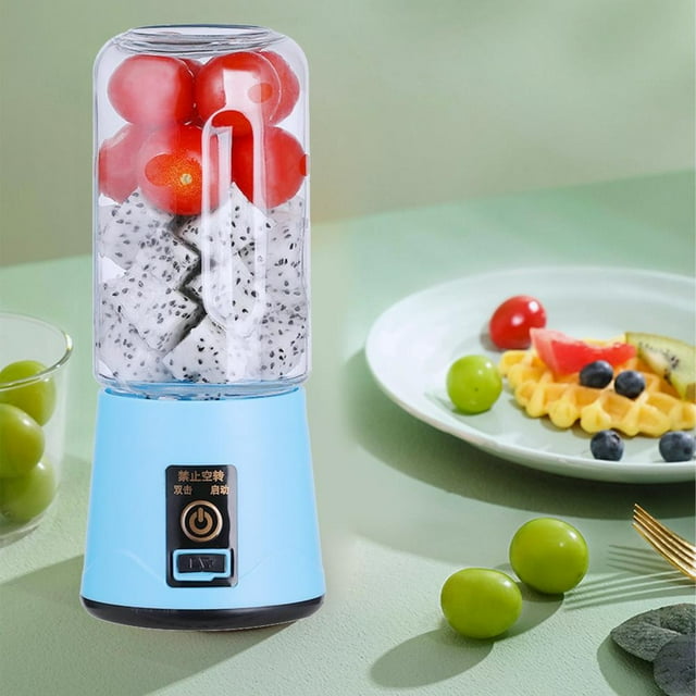 Feltree Wireless Juicing Cup USB Rechargeable Small Mini Portable Vegetable and Fruit Machine Gift with Comfortable Grip