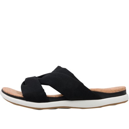 

Clarks Womens Eliza Skip Black